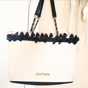 Betsy Johnson White Bucket Handbag